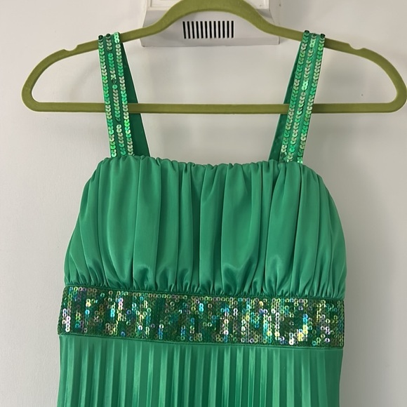 My Michelle Pleated Skirt Flowy Formal Prom Dress - Picture 2 of 8